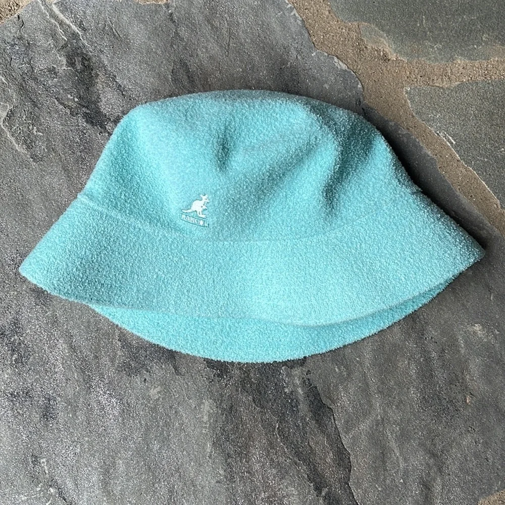 Urban Outfitters fresh bucket